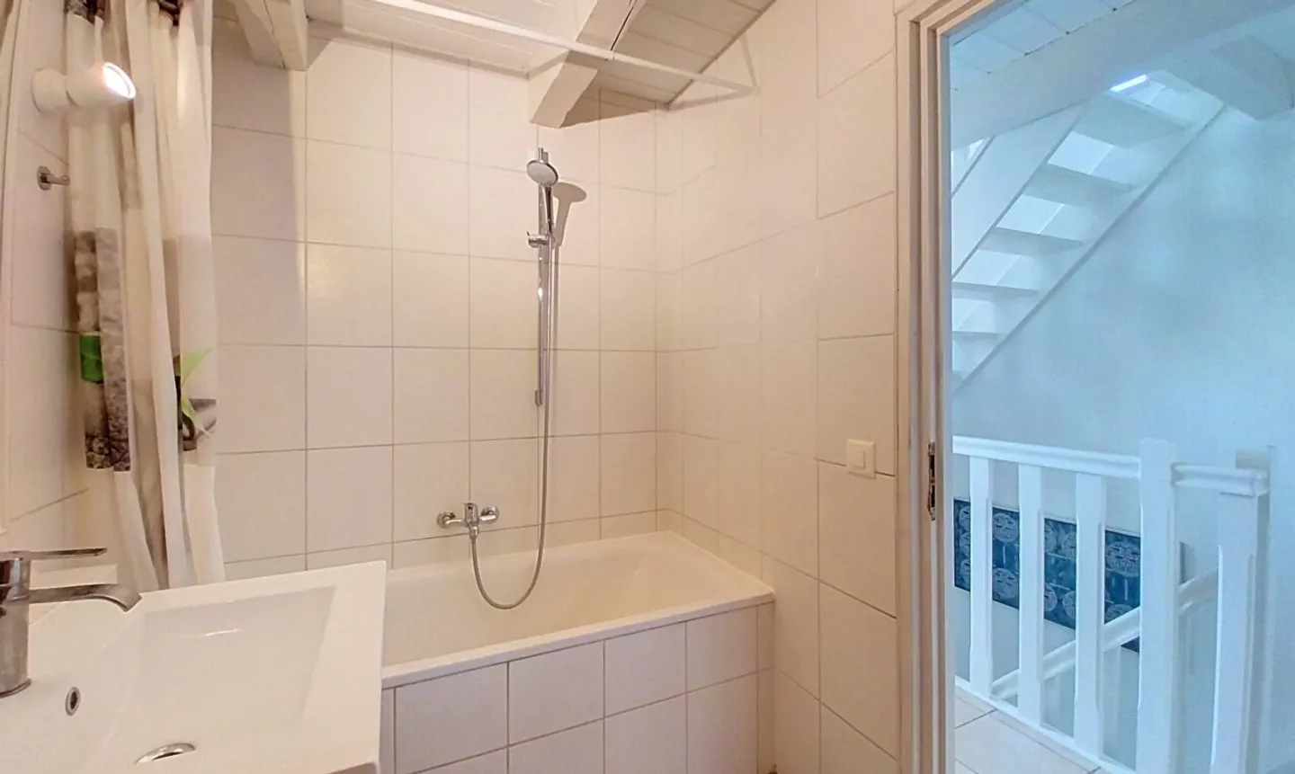 Charming individual villa with 3.5 rooms in the old town - Photo 7 of 11