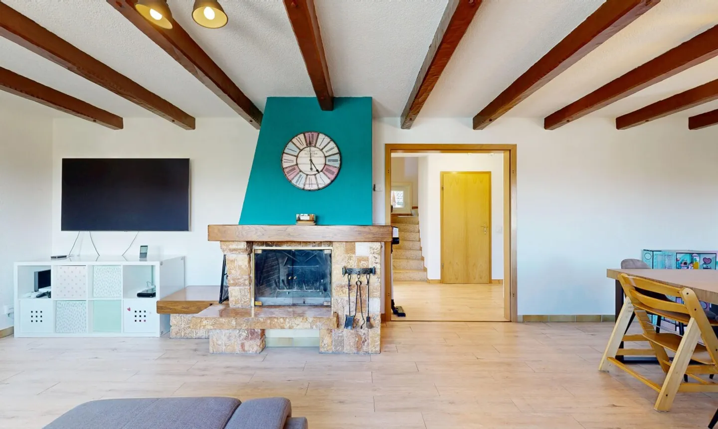 Charming semi-detached villa with unobstructed view - Photo 7 of 11