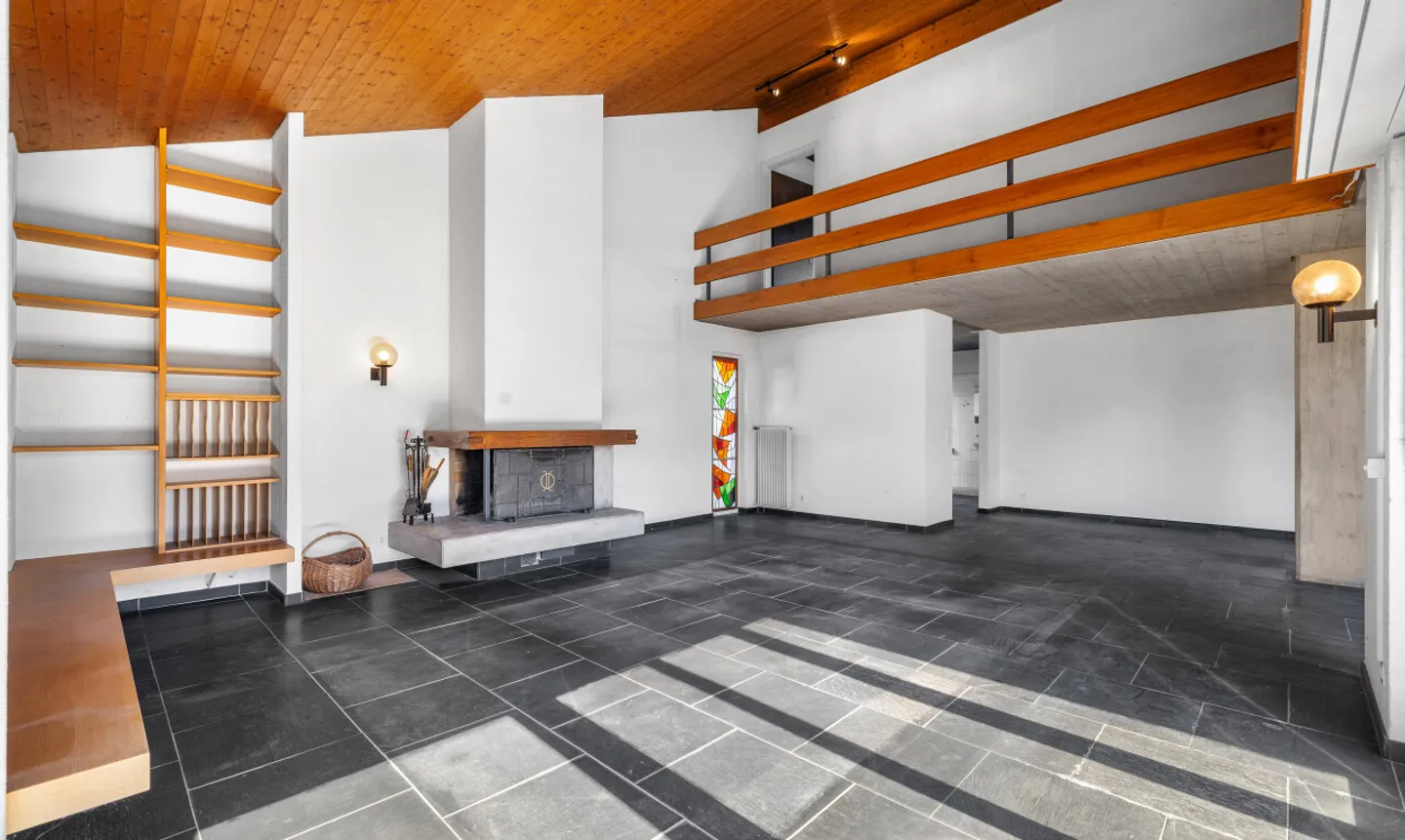 Panorama Single-Family House with a View of the Mariastein Monastery - Photo 4 of 11