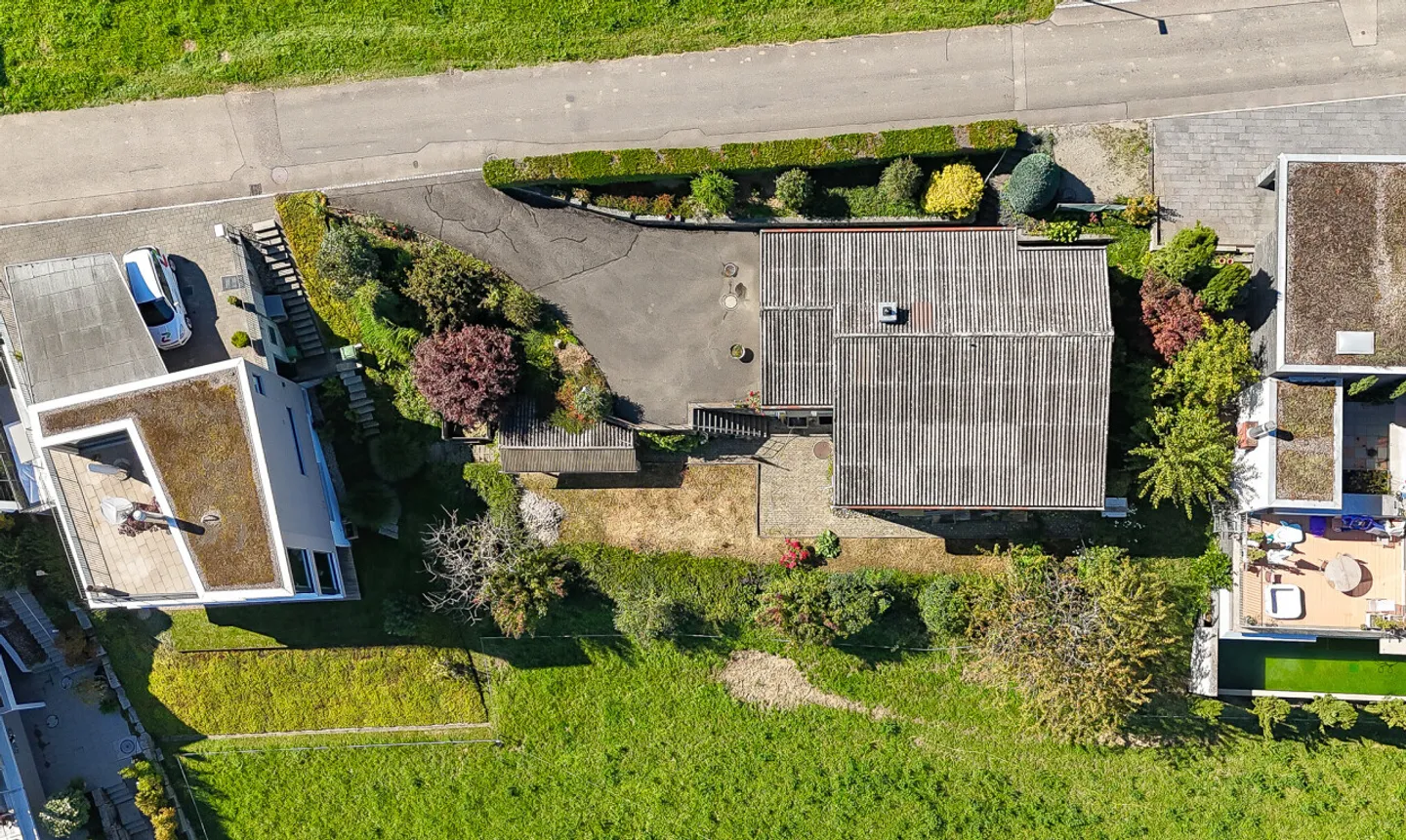 Freistehendes Einfamilienhaus mit unverbaubarer Seesicht - Foto 3 di 11