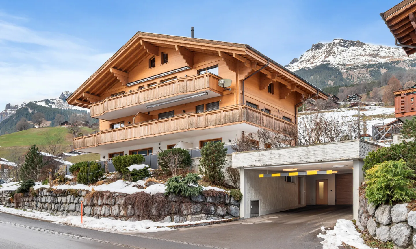 Uno stile di vita alpino eccezionale di fronte all'Eiger Express - Foto 1 di 11