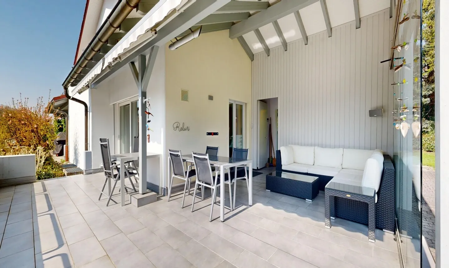 Attraktives 5.5-Zimmer-Doppeleinfamilienhaus - Photo 4 of 11