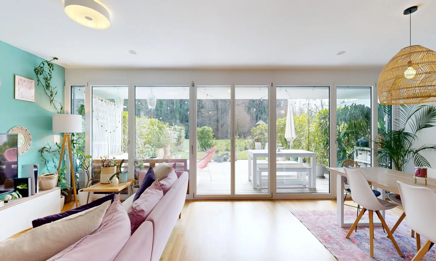 Magnificent contemporary duplex with terrace, garden & green setting - Photo 8 of 11