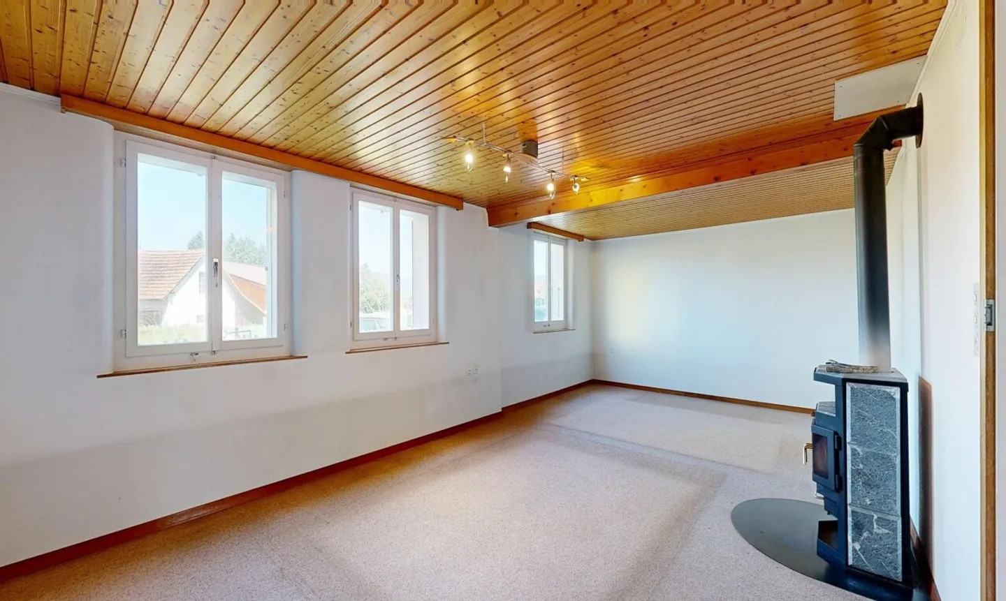 4 Zimmer Wohnung in Oekingen mit viel Potenzial - Foto 7 von 11