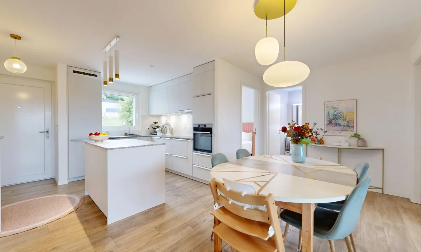 Appartement moderne avec jardin - Photo 3 sur 11