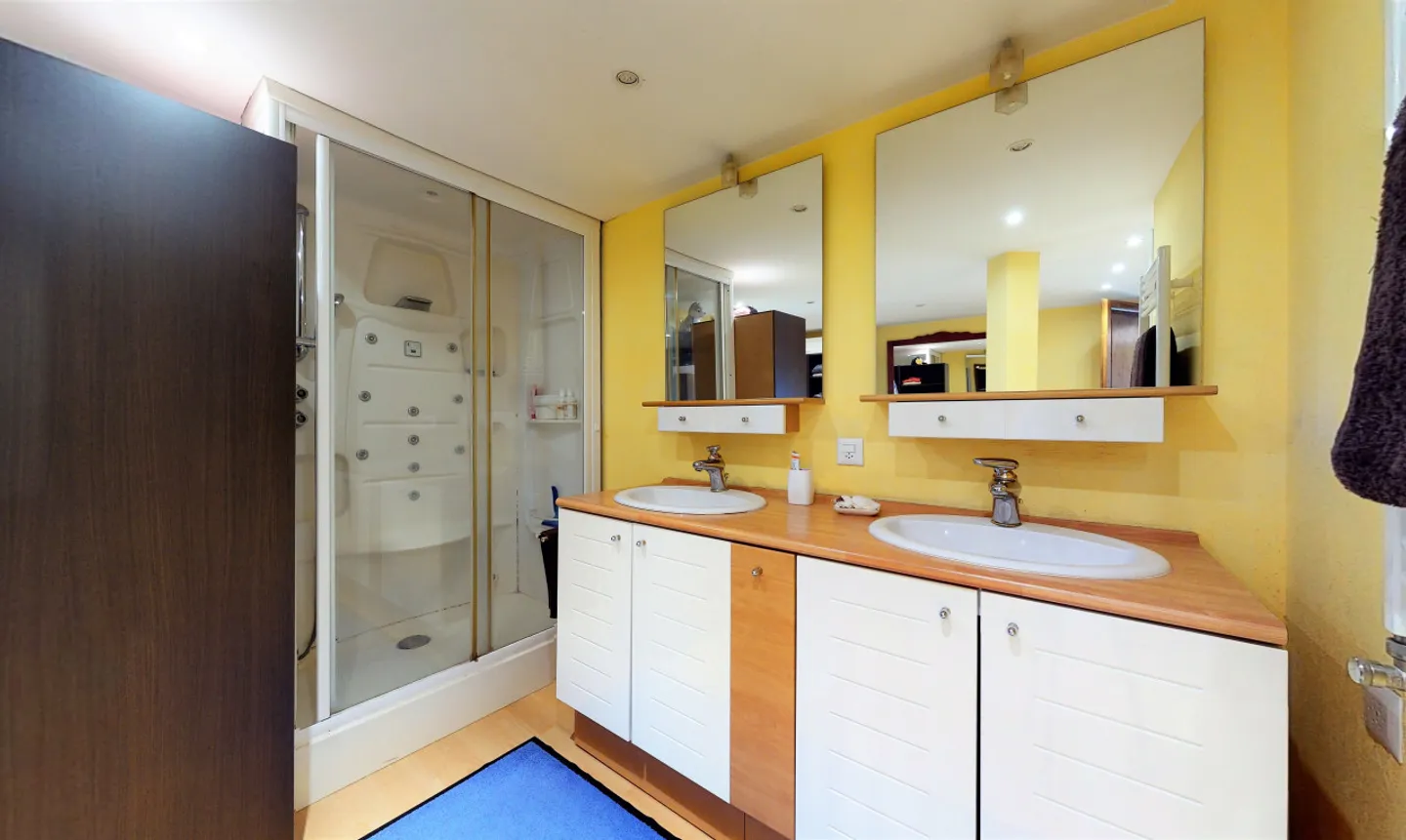 Superb property with character and great potential in the heart of St-Légier - Photo 10 of 13