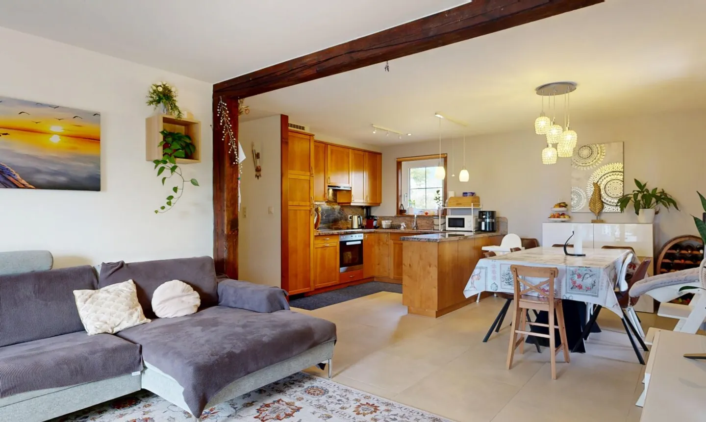 Agréable 4.5p avec 1043 m2 de jardin privatif - Foto 4 von 11