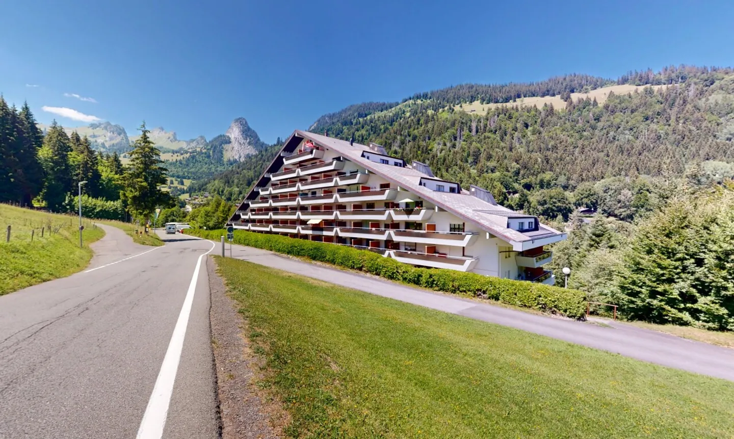 Charmant appartement de 2.5 pièces avec balcon à Torgon - Foto 1 di 11