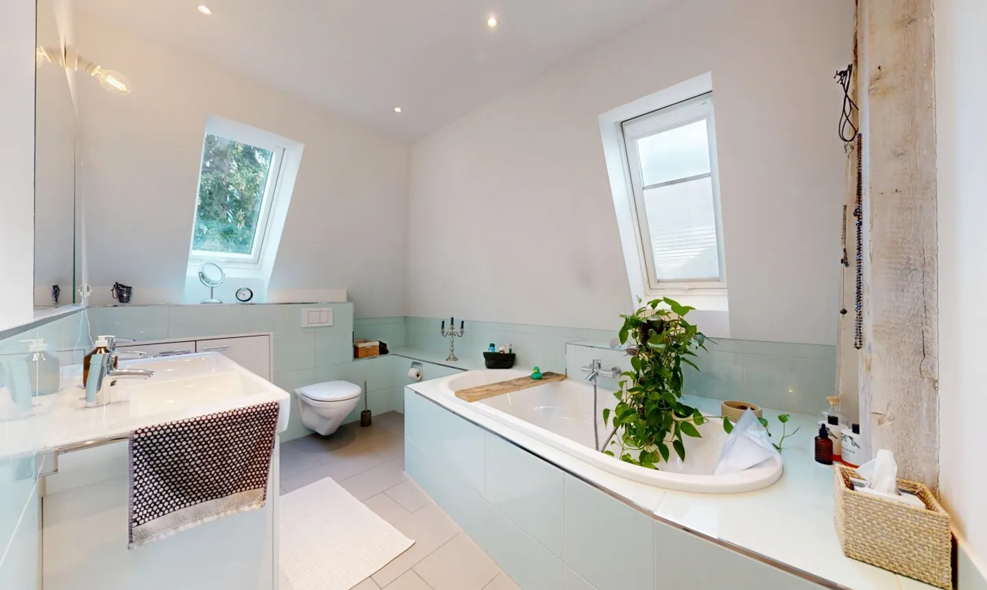 Stilvolles Stadthaus mit Ausbaupotenzial - Foto 10 von 11