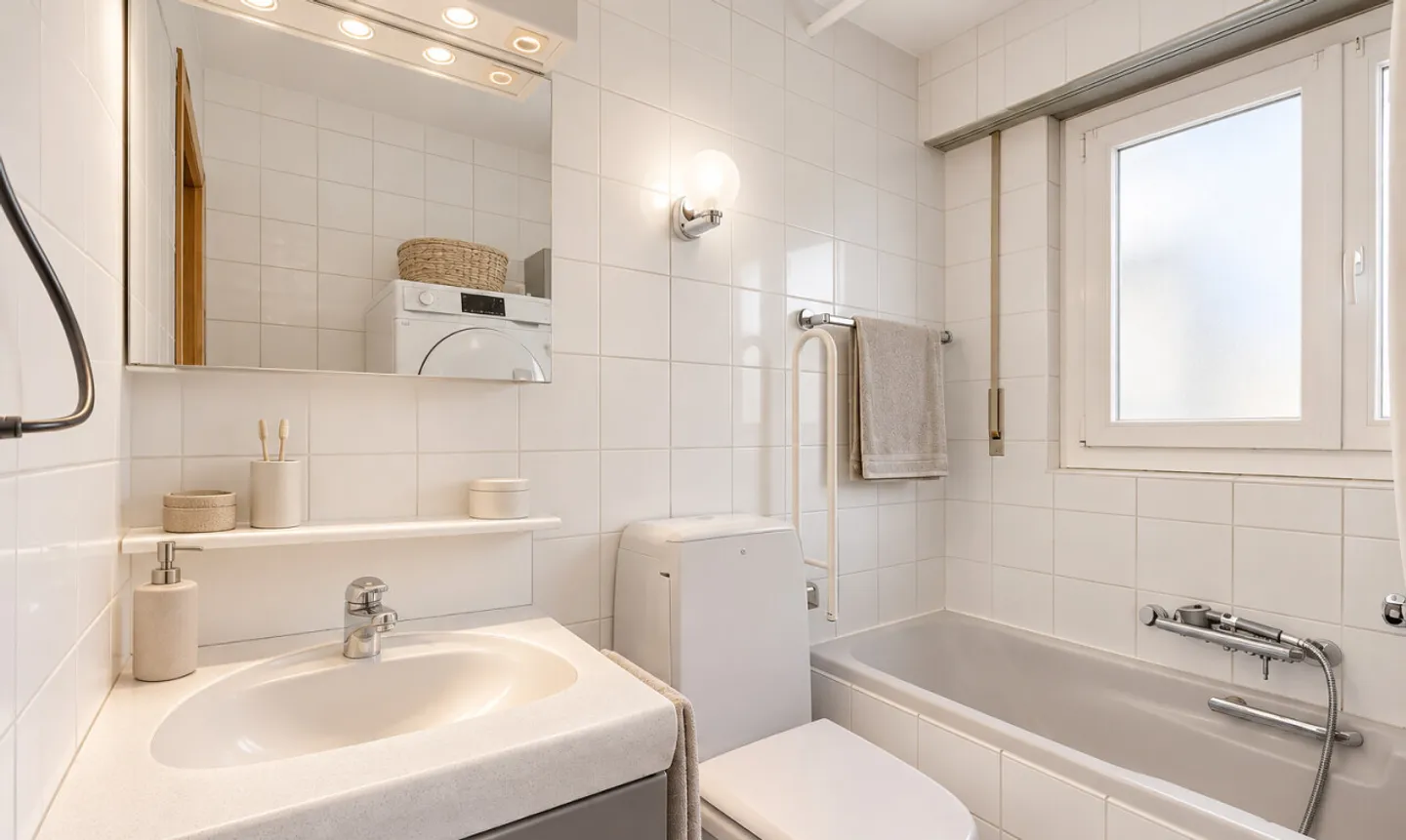 Appartement spacieux avec trois balcons - Photo 11 sur 13