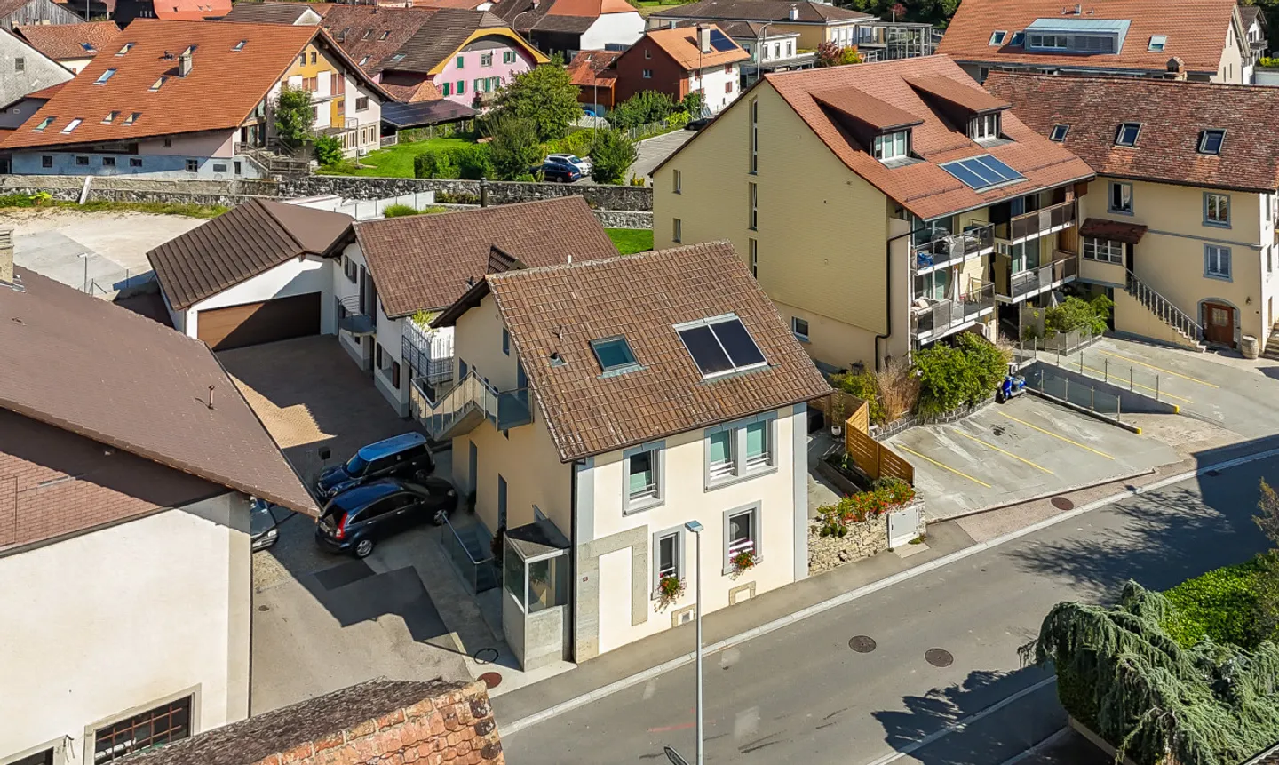 Edificio in affitto con 3 appartamenti affittati! - Foto 7 di 13