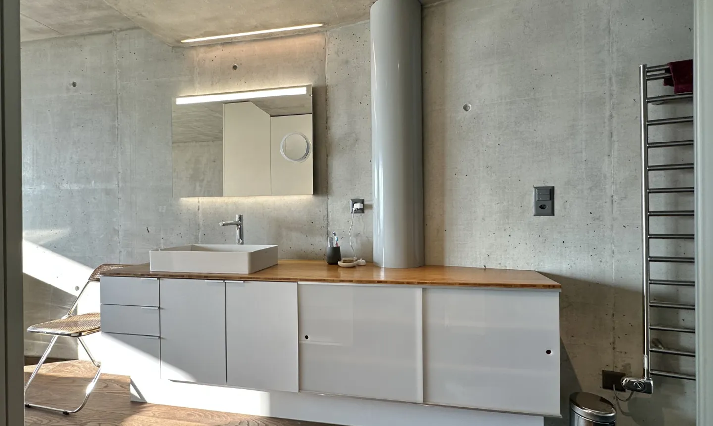 Architektenvilla - Zeitgenössische Eleganz mit atemberaubendem Blick - Foto 12 von 13