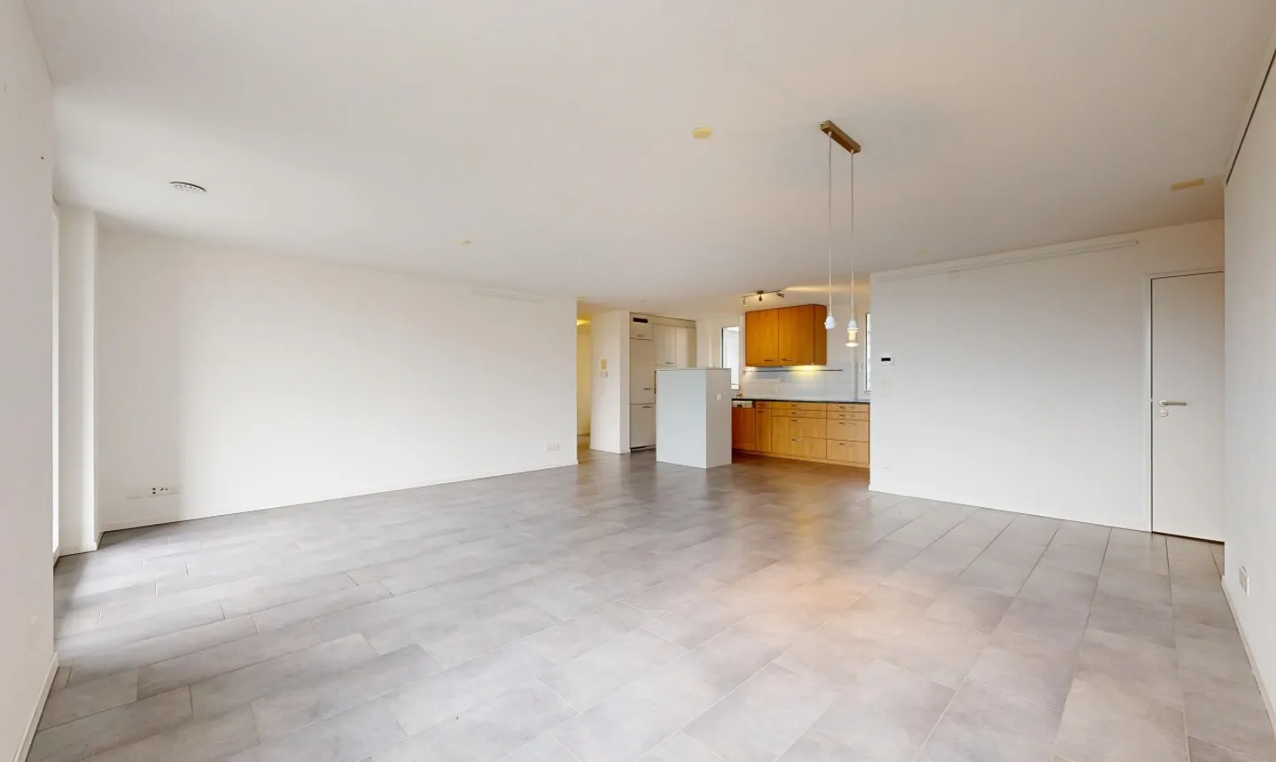 Modernes Apartment mit Balkon - Foto 5 von 11