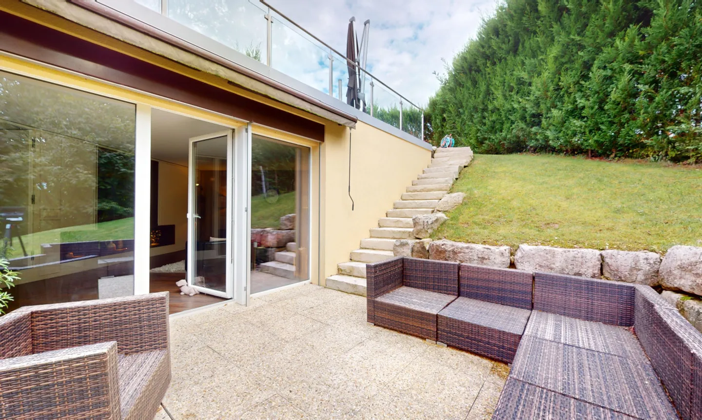 Wunderschönes Einfamilienhaus in absoluter Ruhe in Belmont-sur-Lausanne - Foto 7 von 13