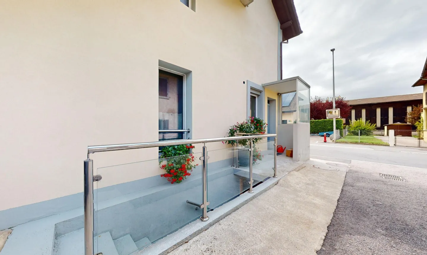 Edificio in affitto con 3 appartamenti affittati! - Foto 10 di 13