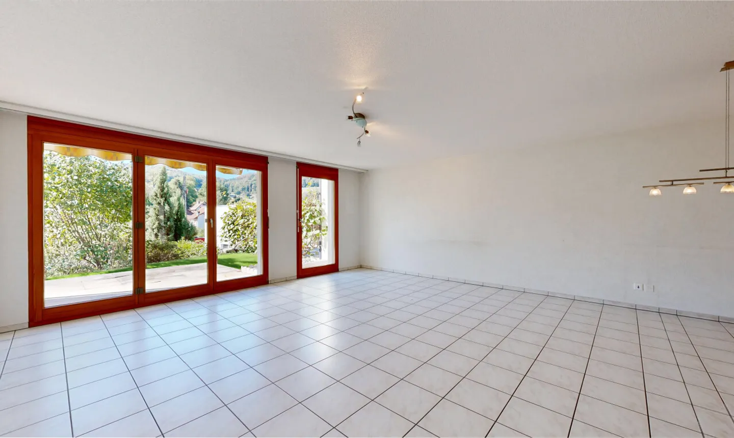 Spacious Corner Townhouse with Garden and Expansion Potential in Zuzgen - Photo 5 of 11