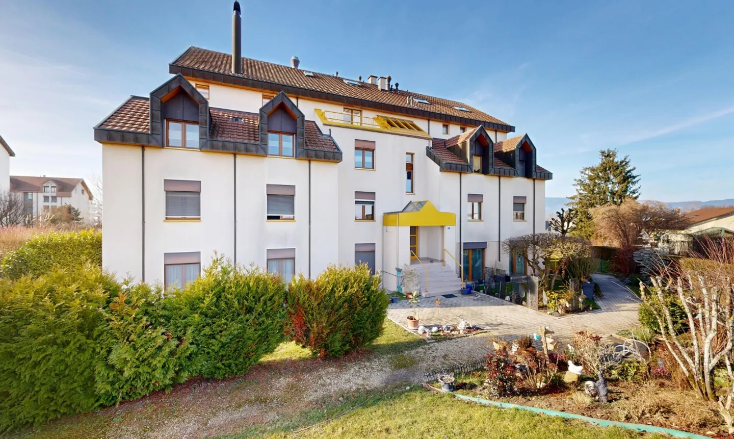 Duplex en attique lumineux avec vue dégagée, sans vis-à-vis - Photo 3 of 11