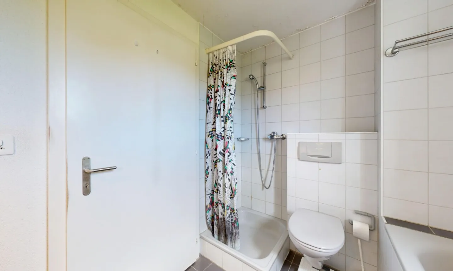 Family-friendly end-of-terrace house with garden and potential - Photo 10 of 11