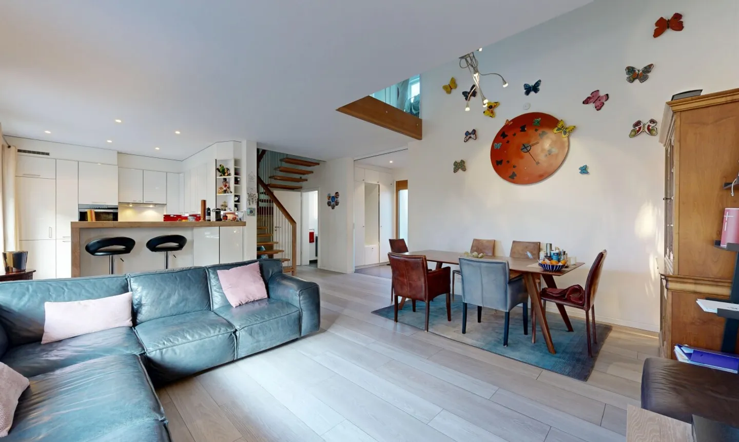 Villa Triplex Élégante avec Terrasse - Photo 5 sur 11