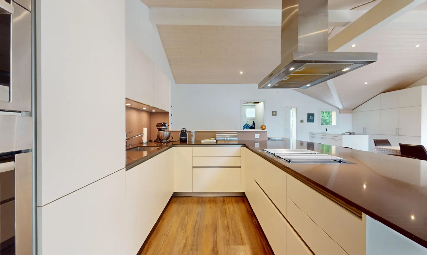 Wunderschönes Einfamilienhaus in absoluter Ruhe in Belmont-sur-Lausanne - Foto 10 von 13