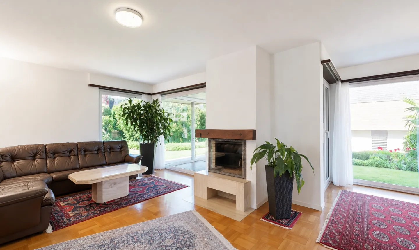 Spacious 6.5-room detached house on the edge of the building zone (on building lease) - Photo 2 of 11