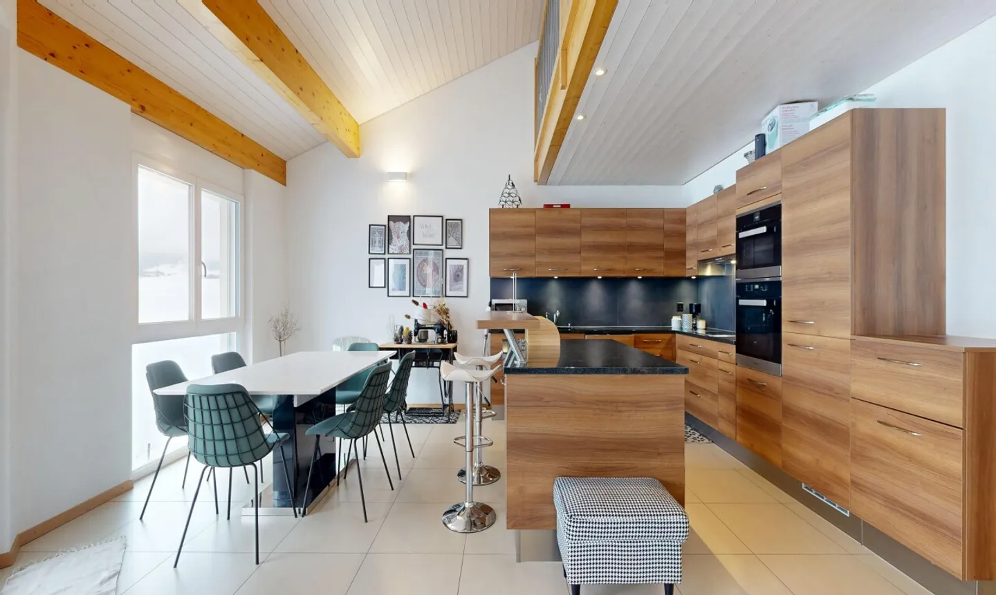 Appartement spacieux à Fontaines - Photo 8 sur 11