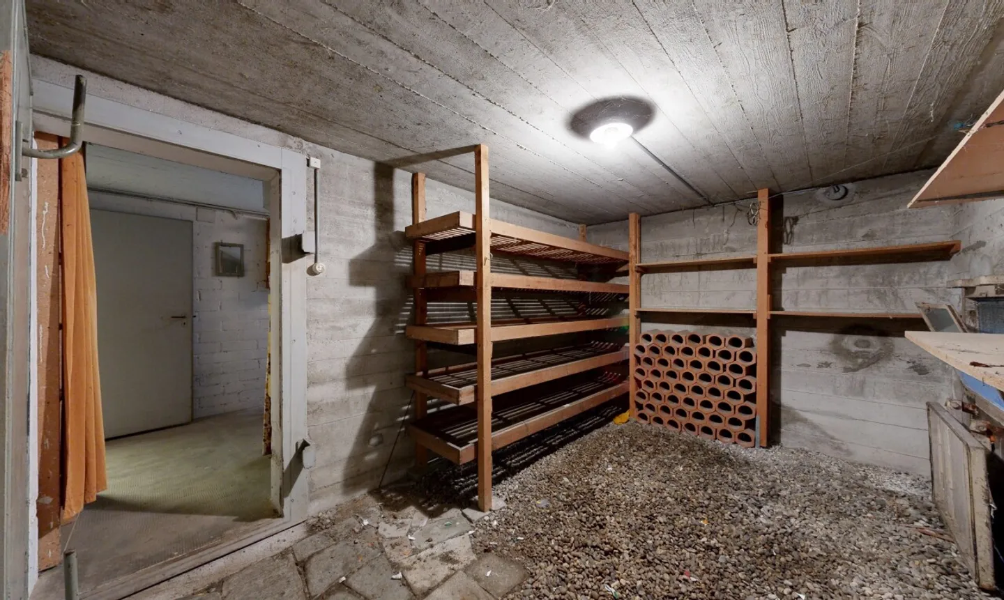 Freistehendes Einfamilienhaus mit Potenzial - Foto 10 von 11