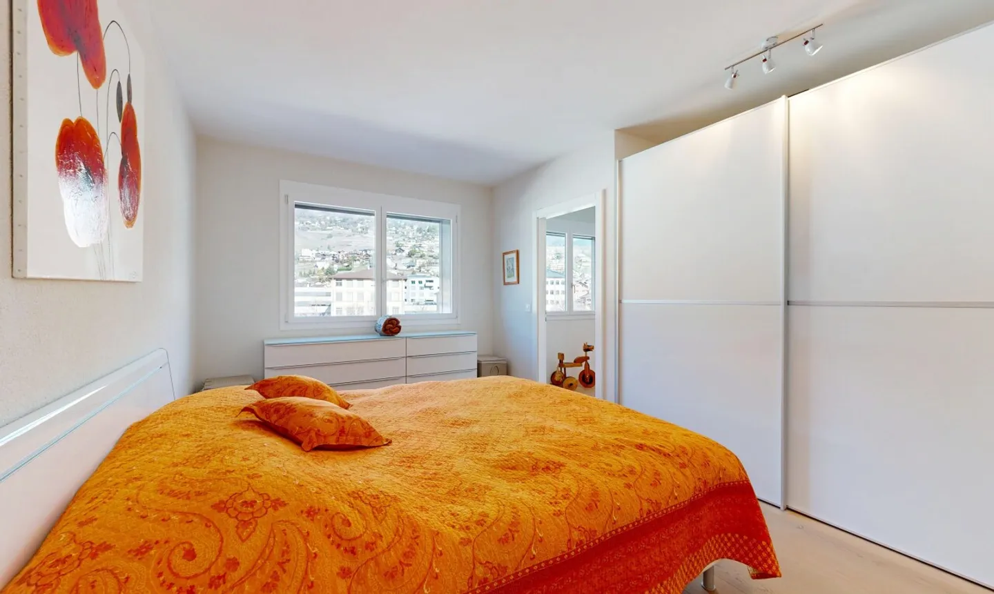 Magnificent penthouse 3.5 rooms with panoramic view in Sierre - Photo 10 of 11