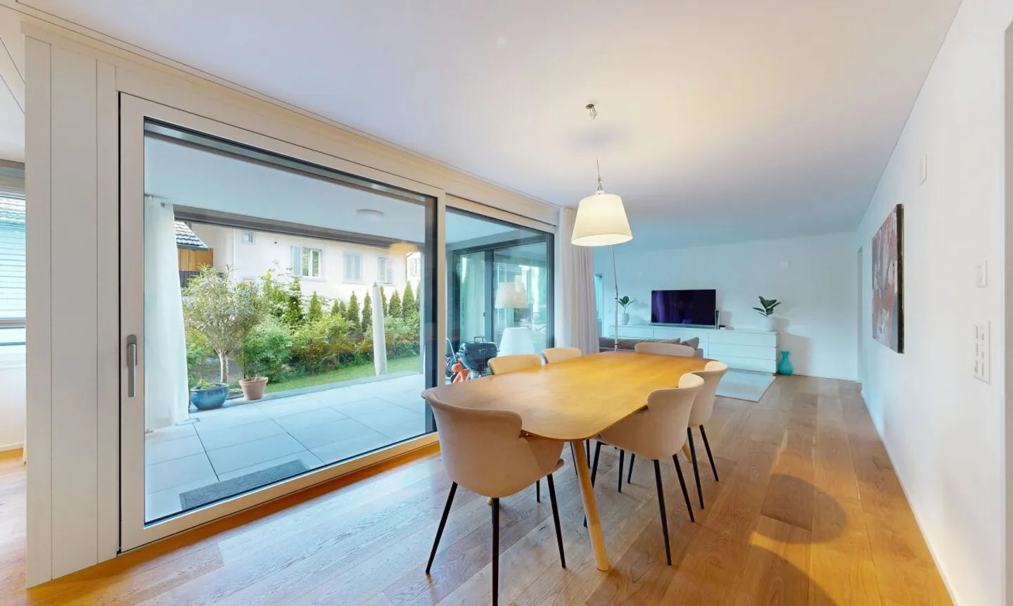 Modern new apartment in family-friendly location of Uster - Photo 2 of 11