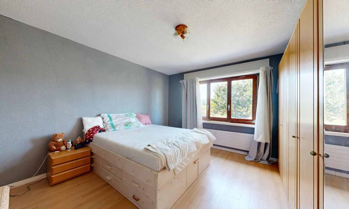 Maison bifamiliale polyvalente avec vue panoramique dégagée - Photo 5 sur 11