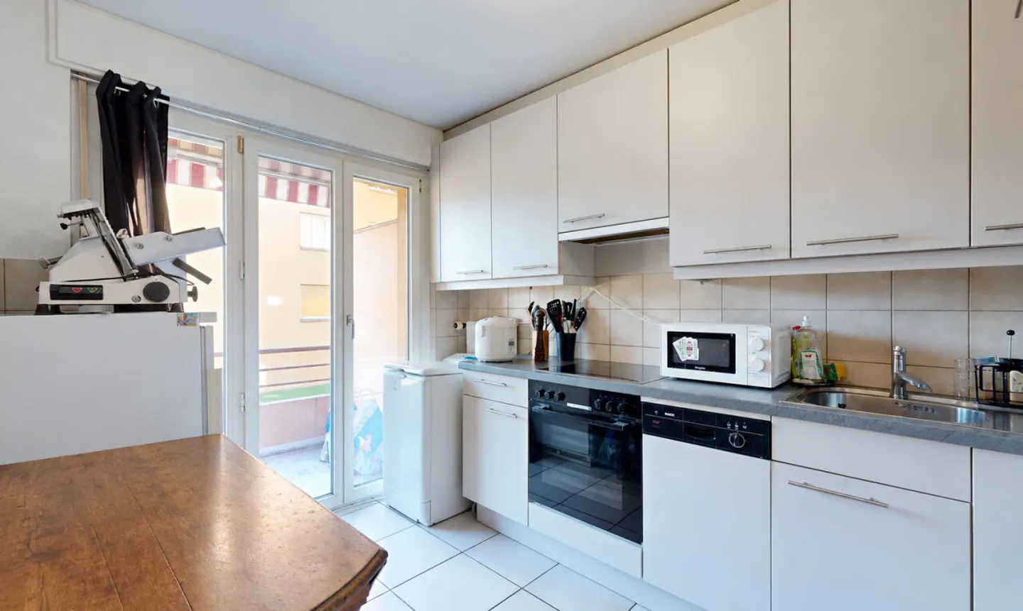 3-Zimmer-Wohnung bezugsfertig mit nach Süden ausgerichtetem Balkon in Nyon - Foto 5 von 11