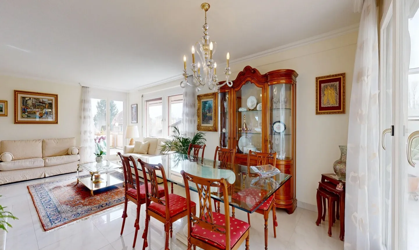 Grosszügige Dachwohnung mit viel Charm an ruhiger Lage - Photo 4 of 11