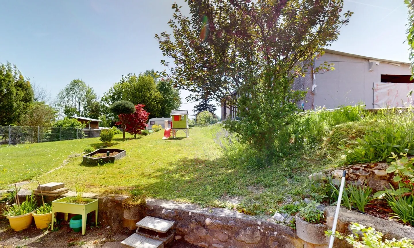 Incantevole casa a schiera con un grande giardino! - Foto 7 di 13