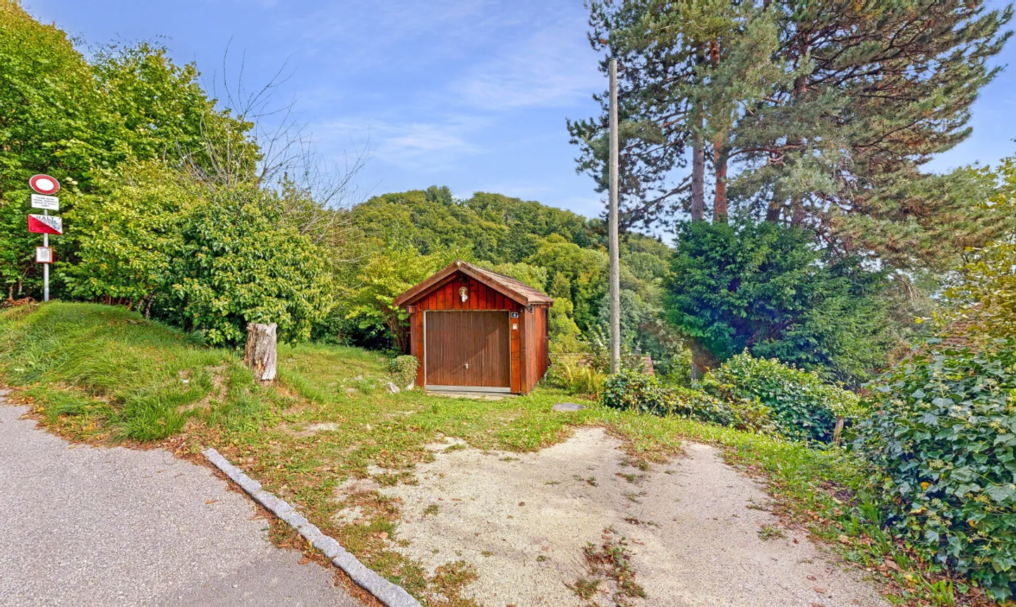 BAUBARES GRUNDSTÜCK MIT PROJEKT FÜR 2 WOHNUNGEN + GRÜNFLÄCHE - Foto 10 von 11