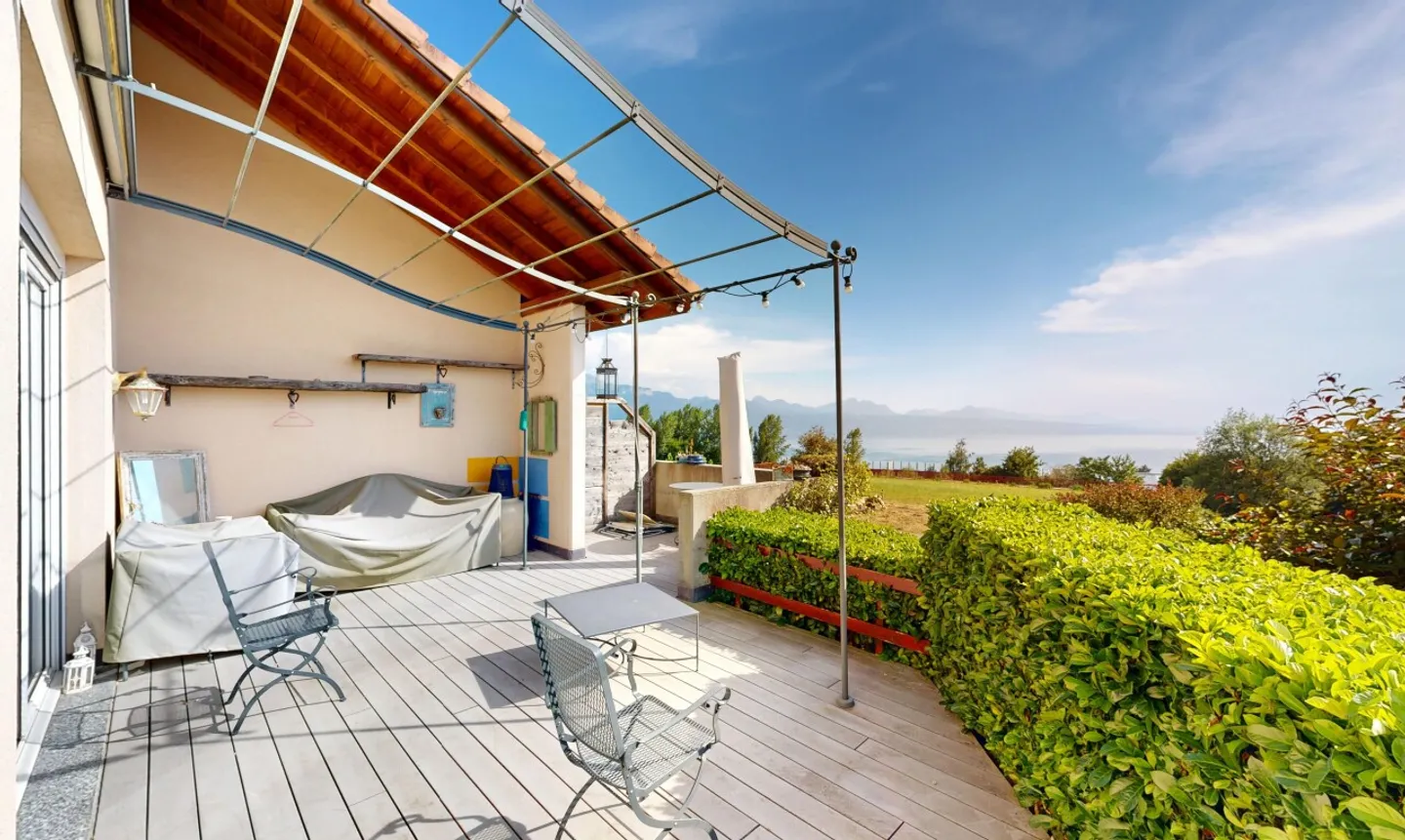 Charming semi-detached house with stunning views of Lake Geneva - Photo 9 of 11