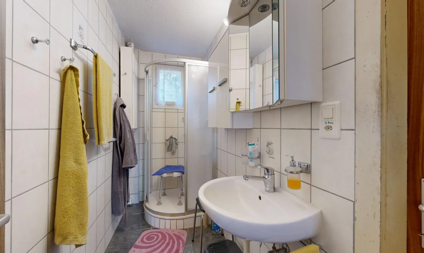 Your Quiet Home for the Whole Family - Photo 10 of 11