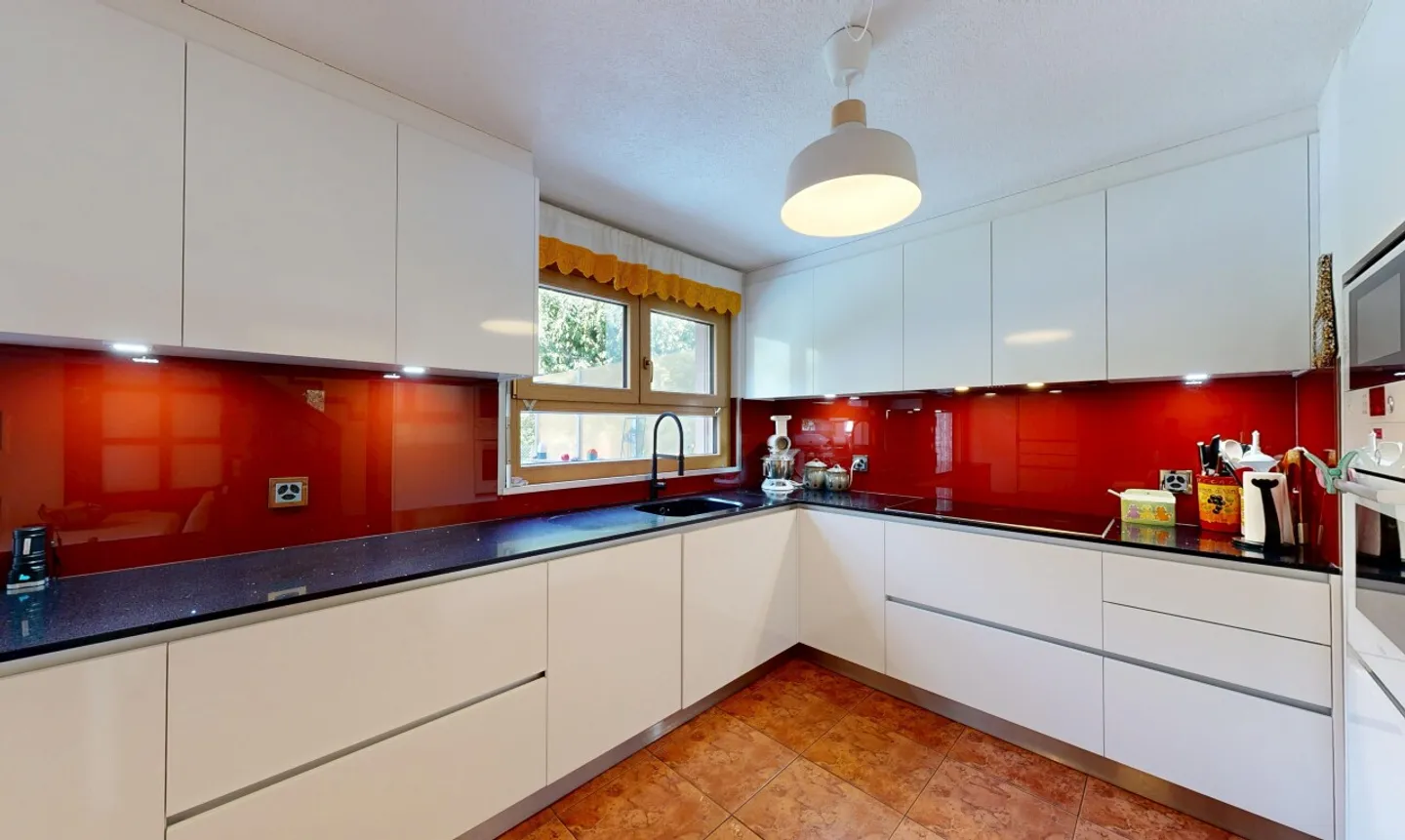 Villa individuelle à Vernayaz— espaces modulables, extérieur verdoyant - Photo 4 sur 11