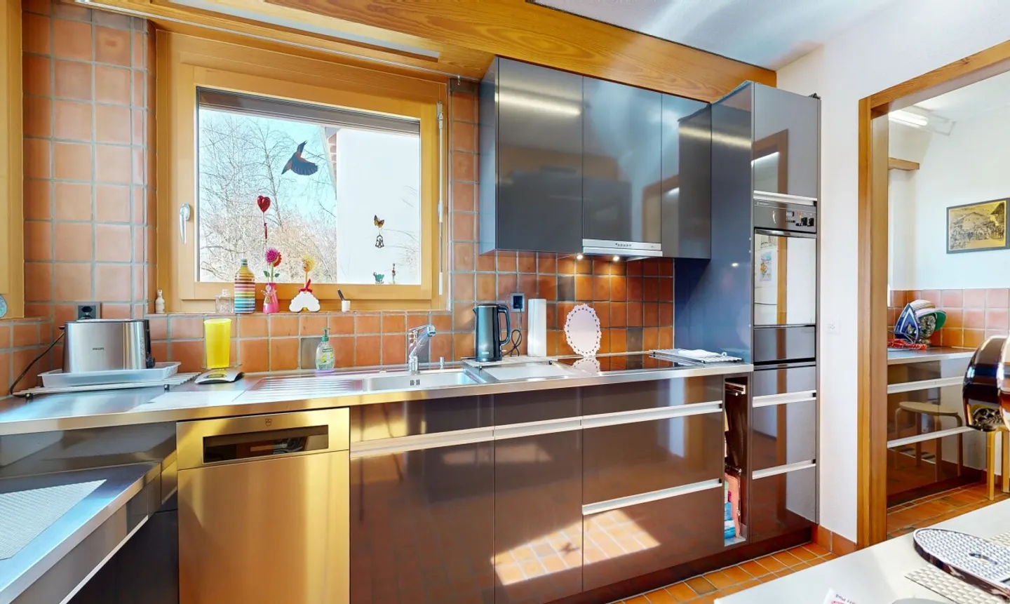 Affascinante casa unifamiliare di 6 stanze con piscina, sauna e vista panoramica - Foto 7 di 11