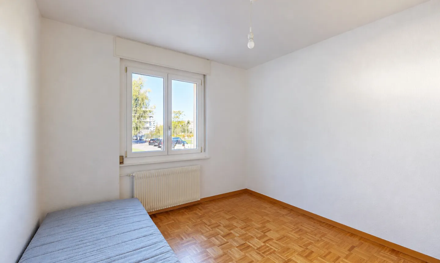 3-Zimmer-Wohnung bezugsfertig mit nach Süden ausgerichtetem Balkon in Nyon - Foto 8 von 11