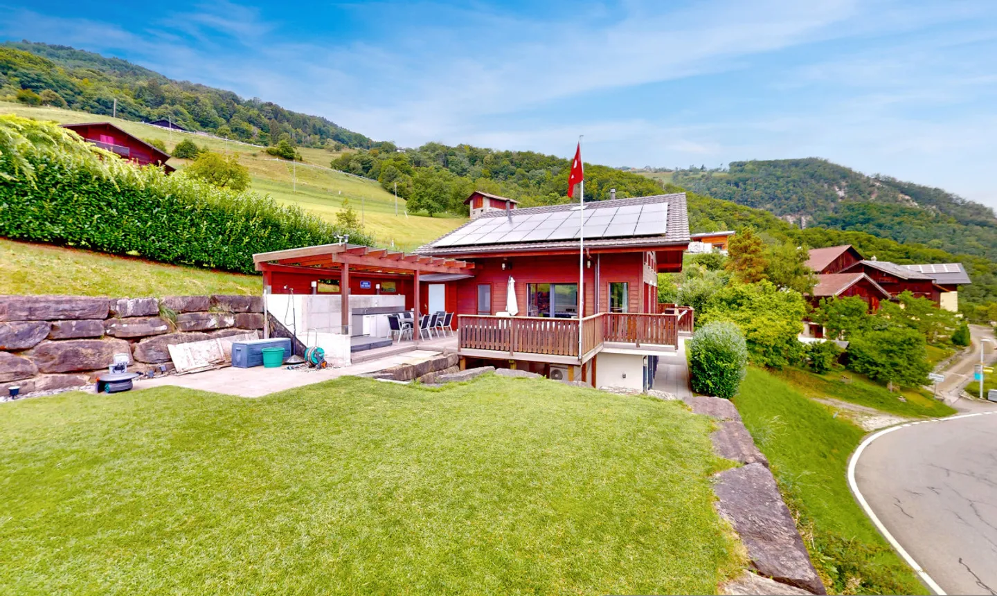 Exceptional House in Vionnaz: Ideal Setting and Breathtaking View - Photo 12 of 13