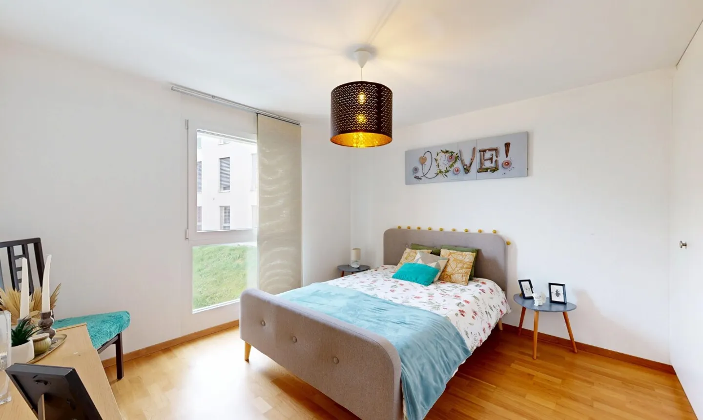 Bright 4.5-room family apartment: 24m² terrace & master suite - Photo 10 of 11