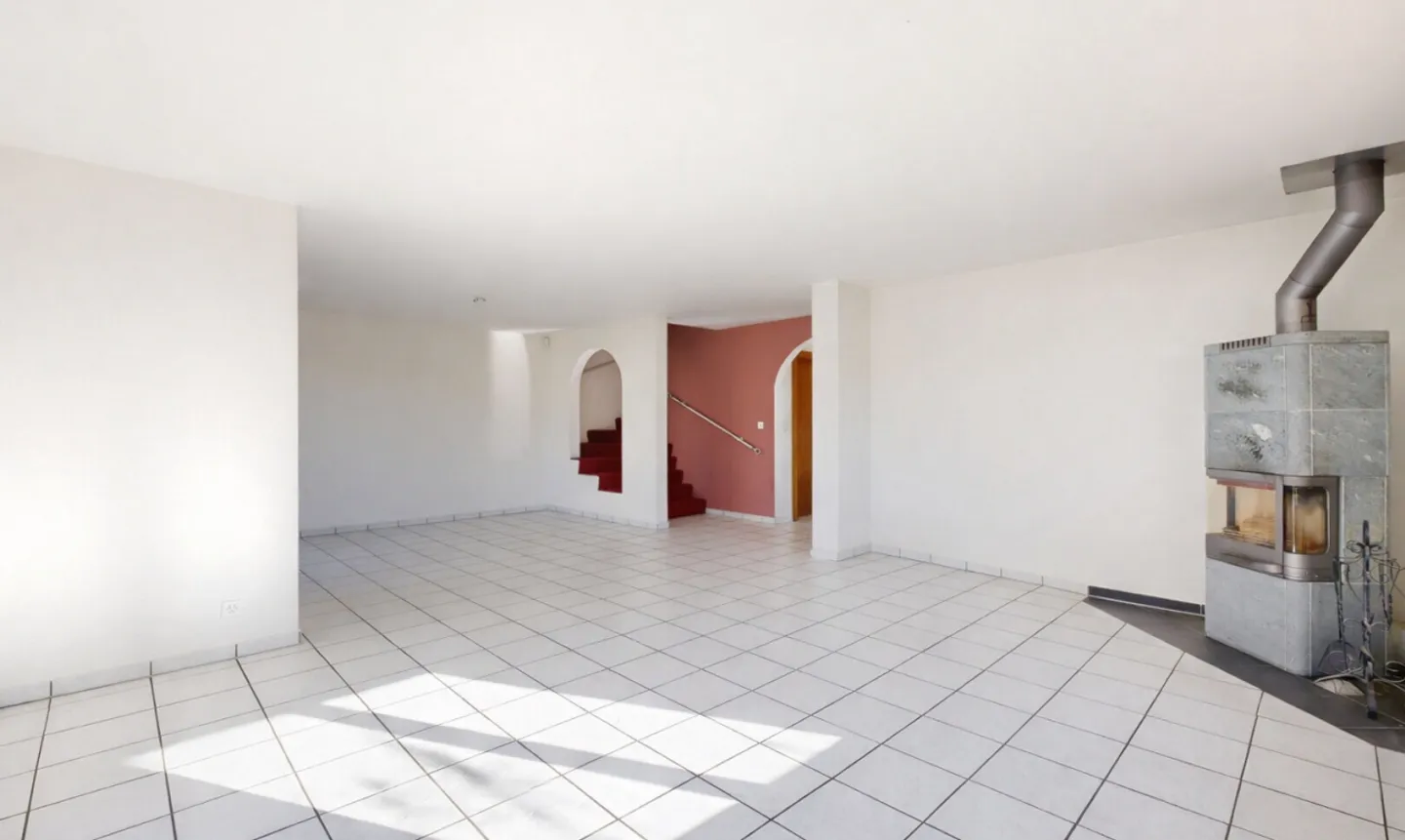 Helles Familienhaus mit Blick auf den Moléson - Foto 3 von 11