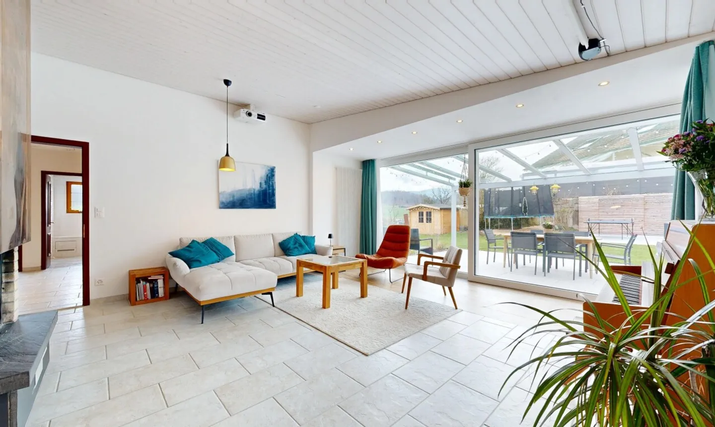 Casa Confortevole e Moderna - Foto 3 di 11