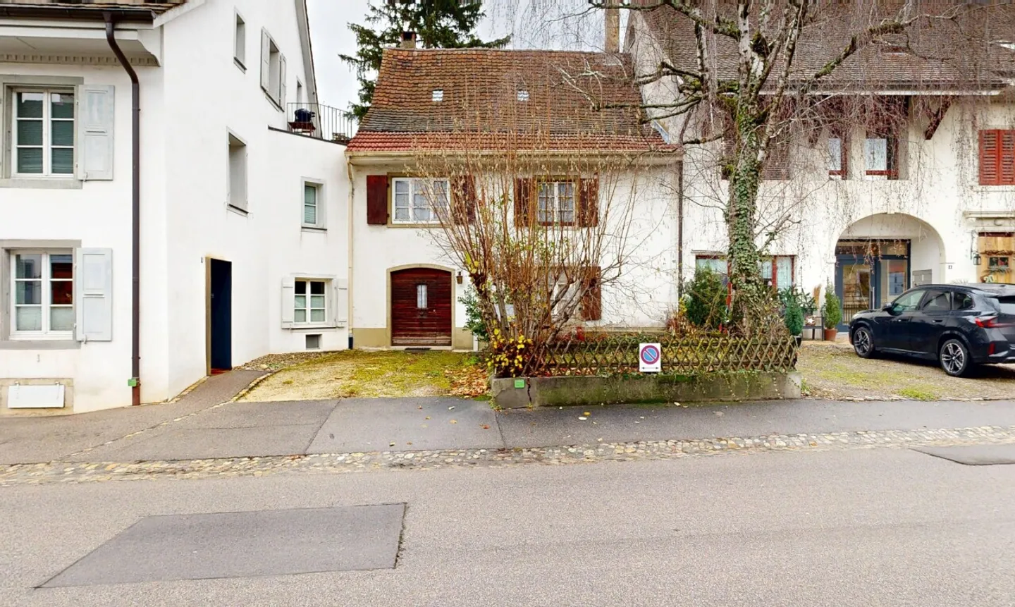 Edificio storico in posizione centrale per uso individuale - Foto 2 di 11