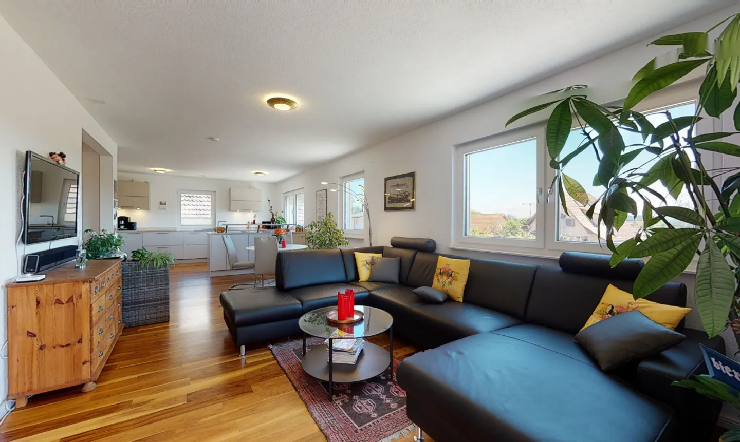 Maison unifamiliale / multigénérationnelle avec diverses possibilités d'utilisation - Photo 5 sur 13