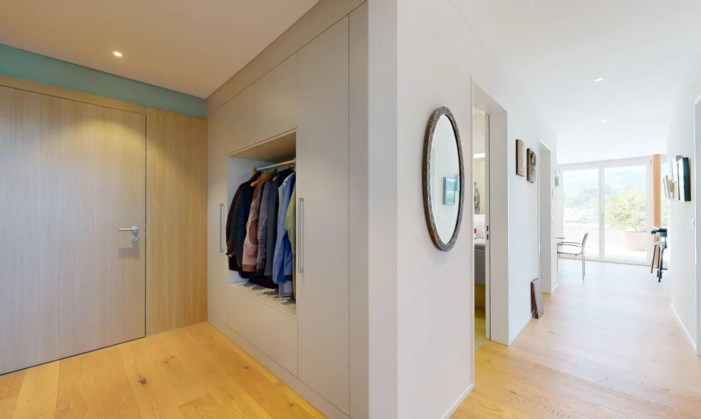 Appartement Attique Stylé avec Terrasse - Photo 9 sur 11