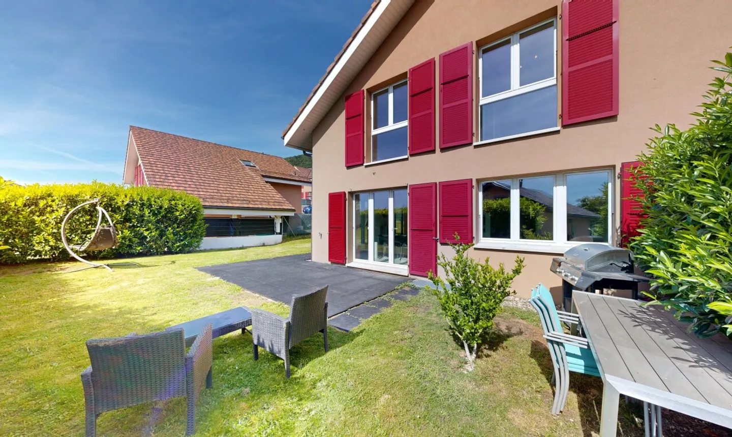 Prête à habiter : villa individuelle de 5.5 pièces au calme - Foto 2 von 11