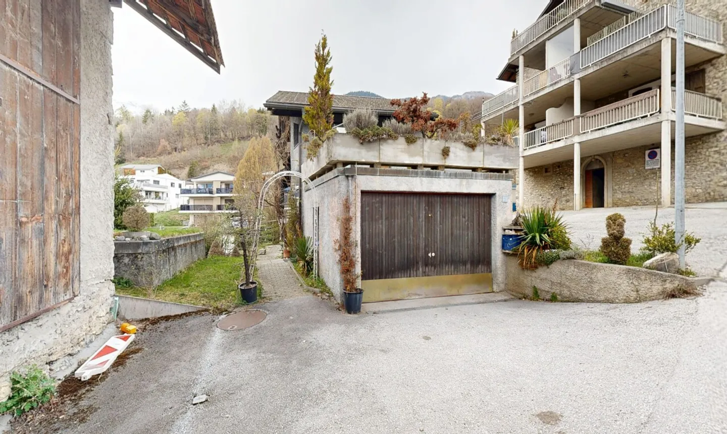 Ungewöhnliches Haus mit unabhängigem Atelier und großem Potenzial in Savièse - Foto 12 von 13