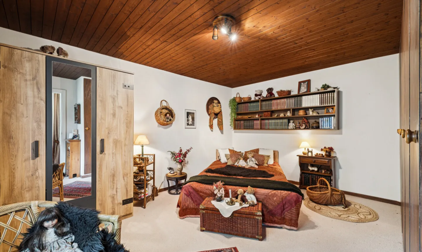 Character villa 4.5 rooms, with peaceful and wooded garden - Photo 9 of 11