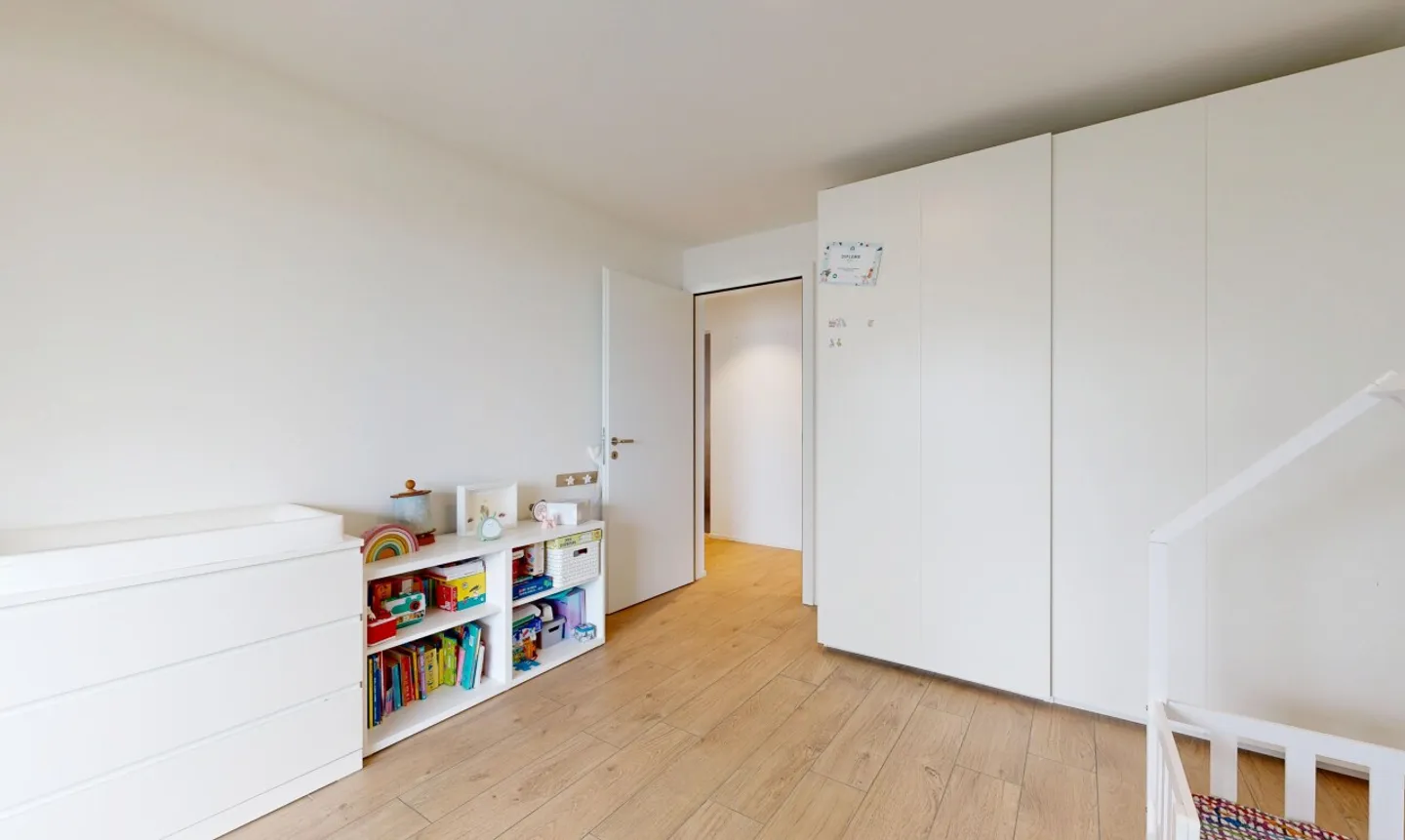 Appartement au bord du lac - Photo 7 sur 11